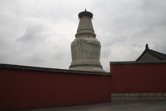 五台山塔院寺释迦佛舍利塔                     (责任编辑:admin